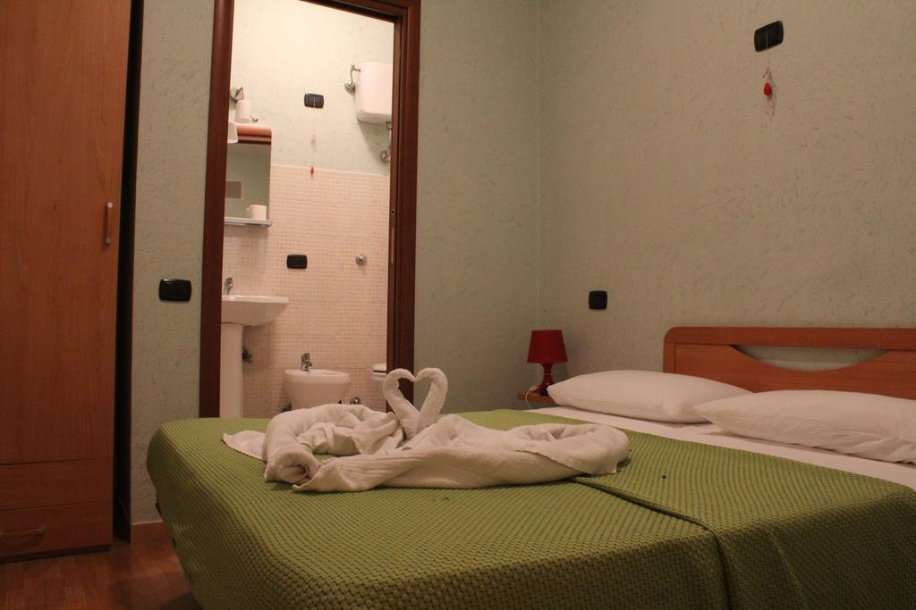 Dei Gerolomini Napels